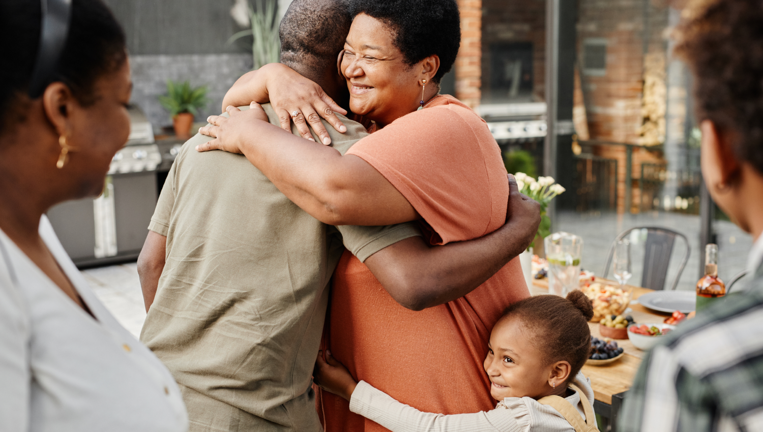 woman giving man a hug after setting up LegalZoom living trust 